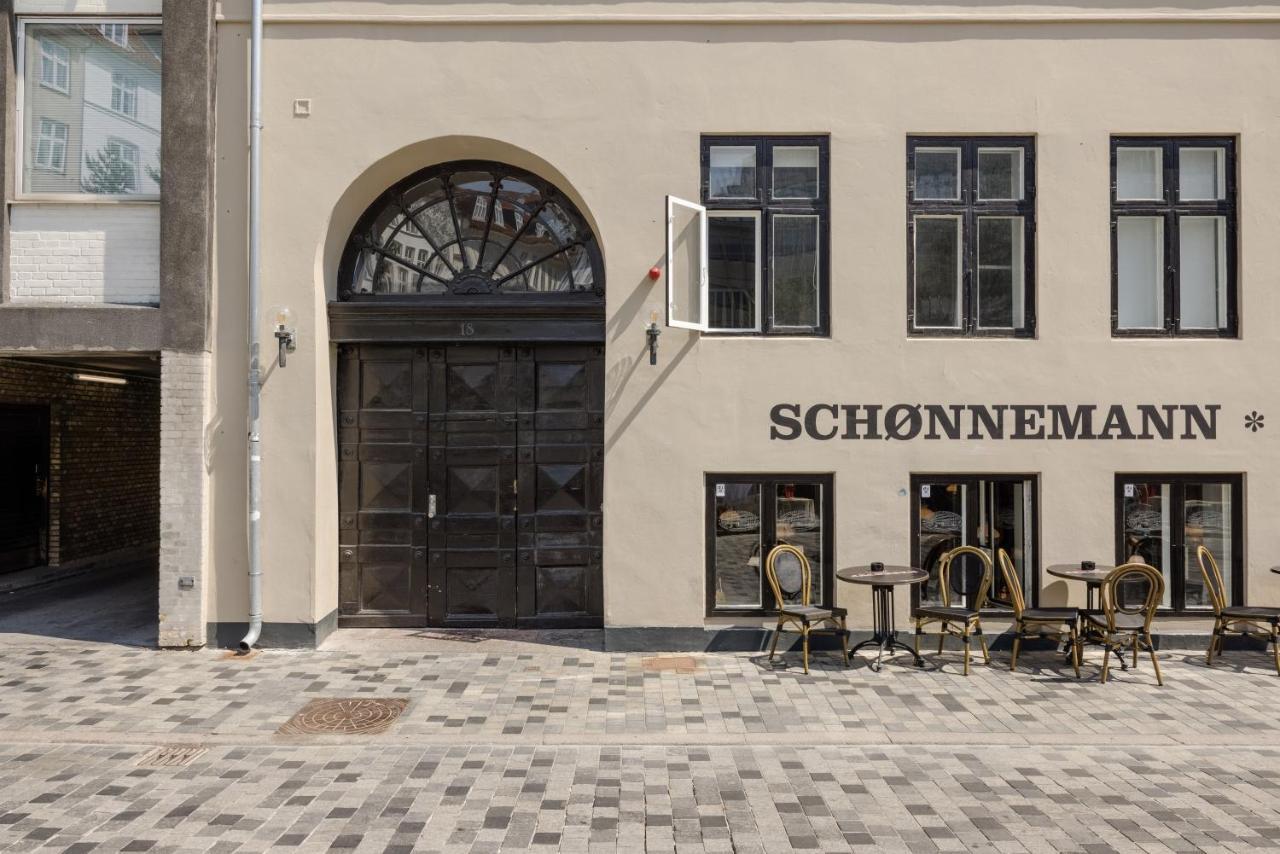 Large 4 Bedroom With Balcony & Bathtub In Cph * Kopenhagen